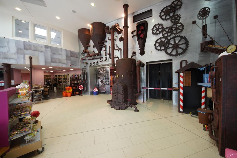 Prague: Chocotopia Chocolate Factory Tour Ticket + Workshop - Finding the Factory: Průhonice Meeting Point and Transit Reality
