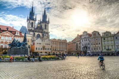 Prague: City Highlights Walking Tour - Josefov and the Jewish Quarter: why the streets matter