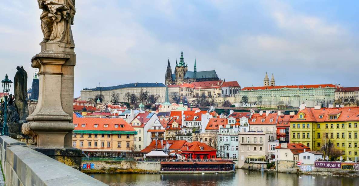 Prague: City Tour - Prague Castle in guided time: what you get from the 50 minutes