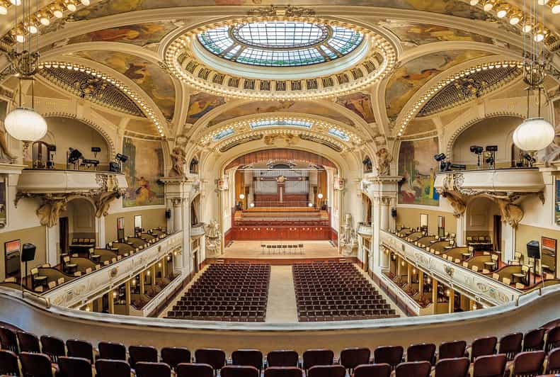 Prague: Classical Concerts at Smetana Hall, Municipal House - The ensemble approach: Dvořák Symphony Orchestra Prague, scaled for impact