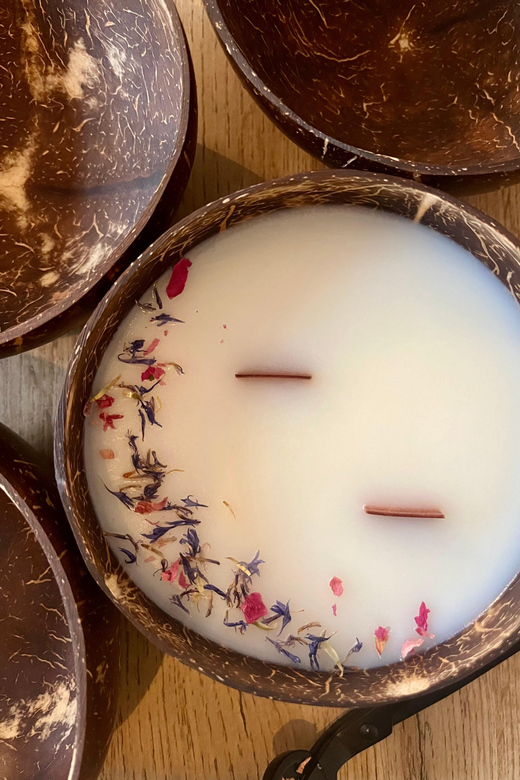 Prague: Coconut Candle Workshop - Step 1: Choose your bowl, set your base, and pick the scent