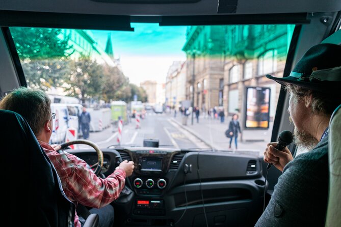 Prague Combo: Castle Guided Tour, Bus and Optional Boat - Prague Castle in One Guided Route (Skip the Line)