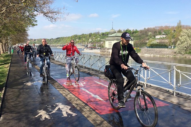 Prague E-Bike Tour - Stunning Viewpoints (small group) - Stop-by-stop breakdown of the best viewpoint sequence