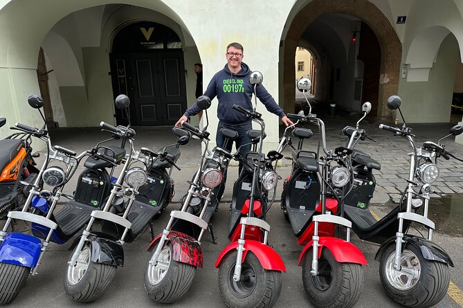 Prague E-Scooter Adventure: Fun & Easy Sightseeing 3Hours Tour - Why 3 Hours on an E-Scooter Makes Sense in Prague