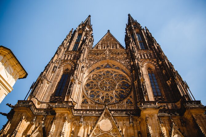 Prague Essential - Old Town Hall and the Astronomical Clock: learning to read the apostles window
