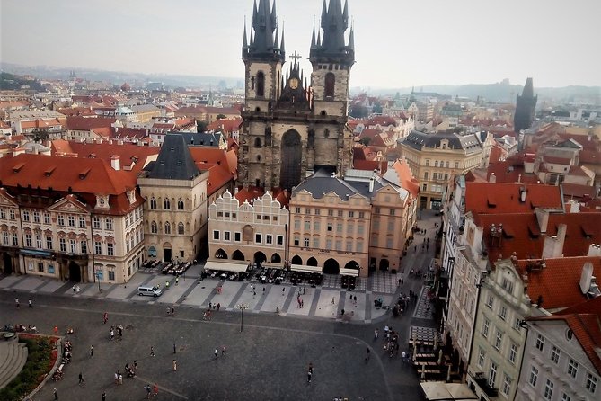 Prague Fairytale Tour: Old Town And Castle private tour - Price and what you really get for $178.84
