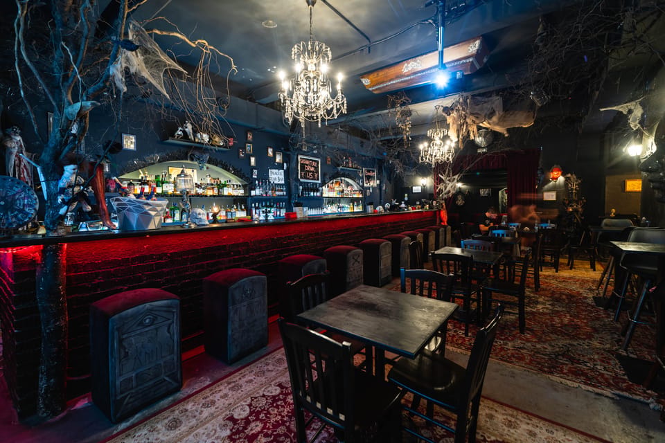 Prague Fear House: Best Haunting Experience in Prague - A 15-Minute Route Through 800 m² of Damp Underground Rooms