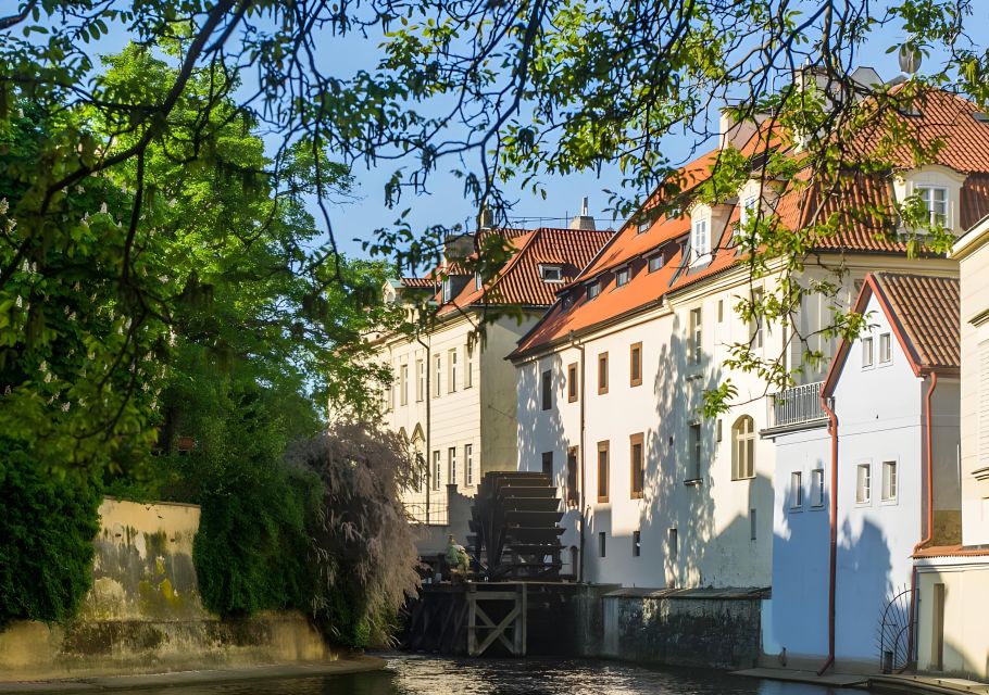 Prague: Full-Day Private Tour of Prague - 5 hours - Walking, Lunch Time, and Getting Your Bearings