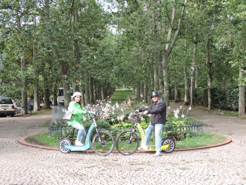 Prague: Grand e-Scooter Guided Tour - Castle District and St. Vitus Cathedral Gardens: World-Class Sights, Managed Time