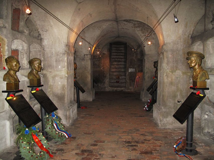 Prague: Guided Operation Anthropoid Tour with Lidice - Should you book the Prague Operation Anthropoid with Lidice tour?