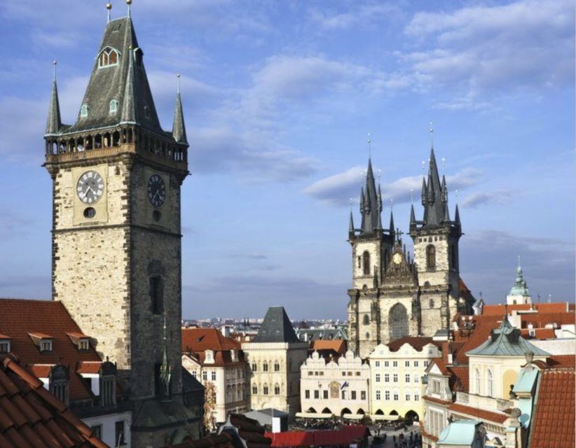 Prague: Half-Day City Highlights Walking Tour - Josefov and the Old Jewish Cemetery: history without the big detour