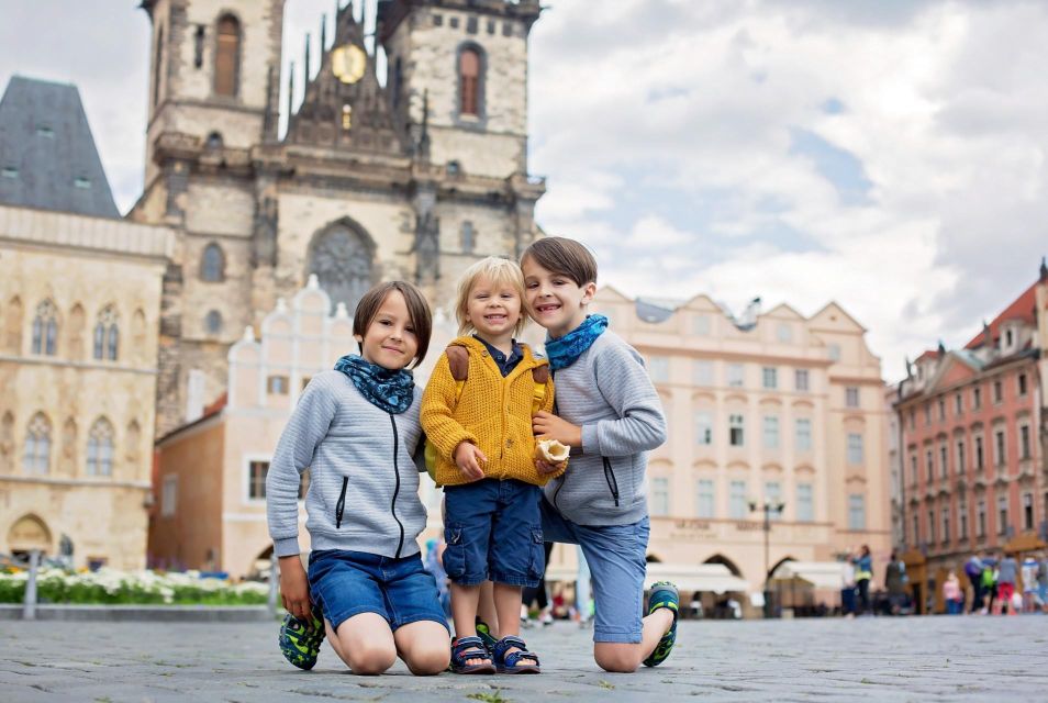 Prague Hradcany Castle, St Vitus Cathedral Tour with Tickets - Church hours, masses, and what happens when access changes