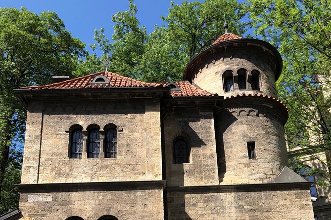 Prague Jewish Quarter and WW2 Private Tour - Why this Prague Jewish Quarter tour feels different