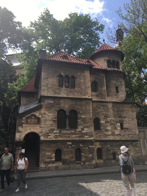 Prague: Jewish Quarter Half-Day Private Walking Tour - Where you start: Kafka statue + Spanish Synagogue (and why the meeting point matters)