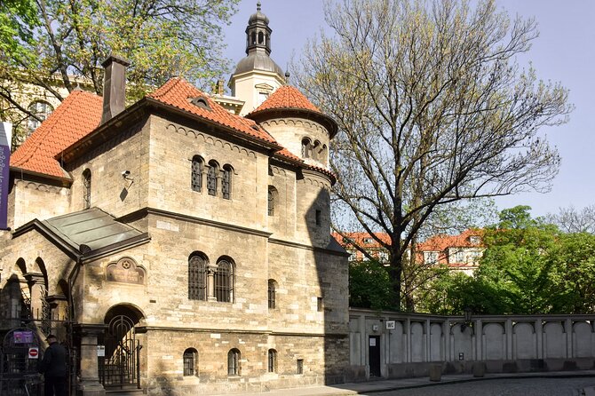 Prague Jewish Town Admission Ticket & Optional Audio Guide - Spanish Synagogue: Moorish Style Meets Jewish Museum Exhibits