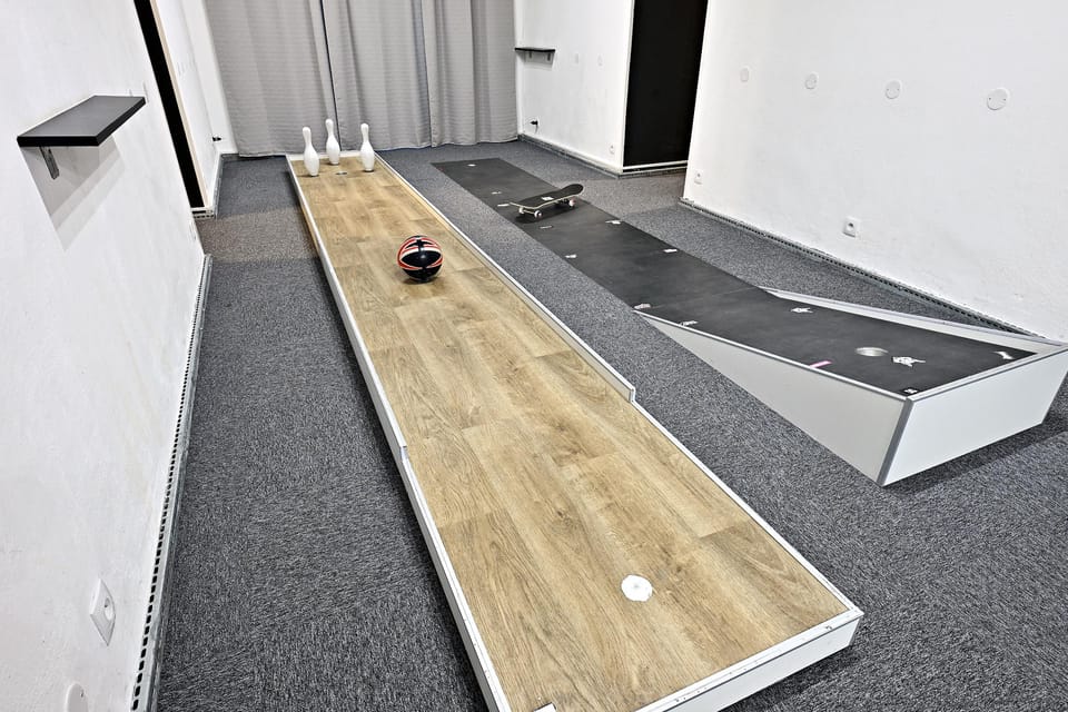 Prague: Mazemania Miniature Golf Experience - Who will enjoy Mazemania the most