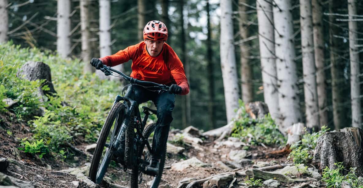 Prague Mountain Biking: Blast Through The Best Singletracks - Getting picked up and fitted at Martin’s Adventures