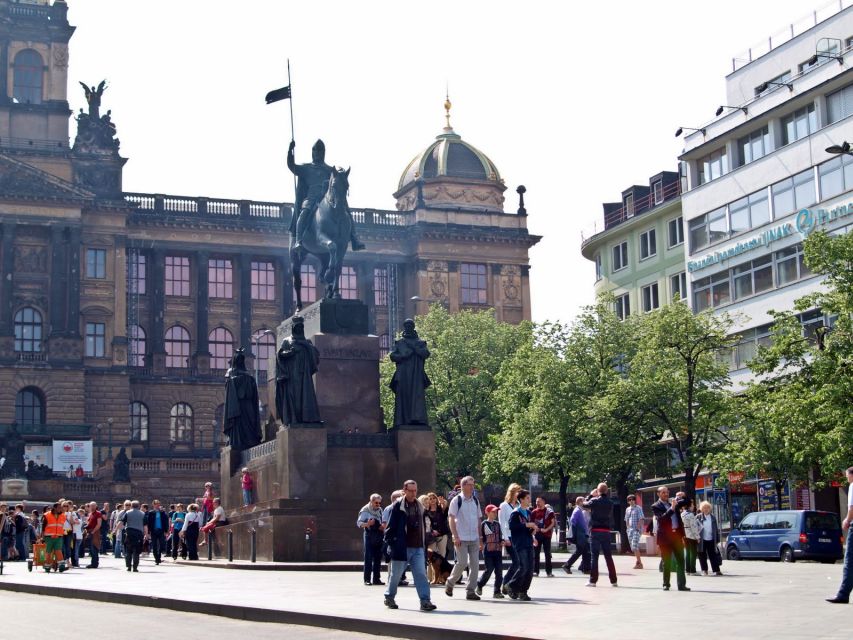 Prague: Old, New, and Jewish Towns Guided Walking Tour - Key highlights at a glance