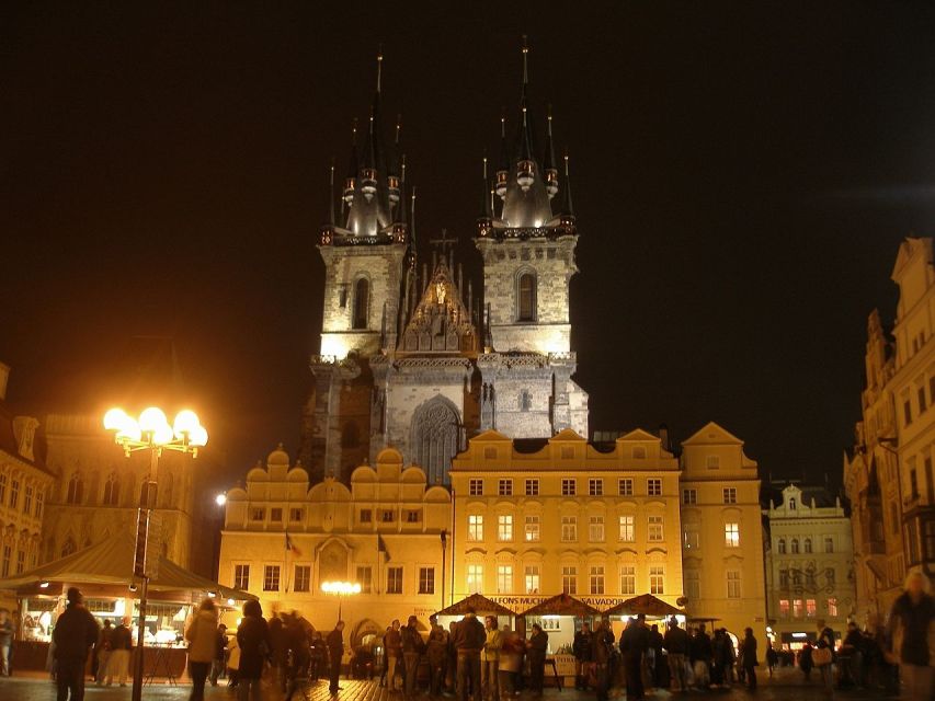 Prague: Old, New, and Jewish Towns Guided Walking Tour - The guide style: friendly, multilingual, and built for questions