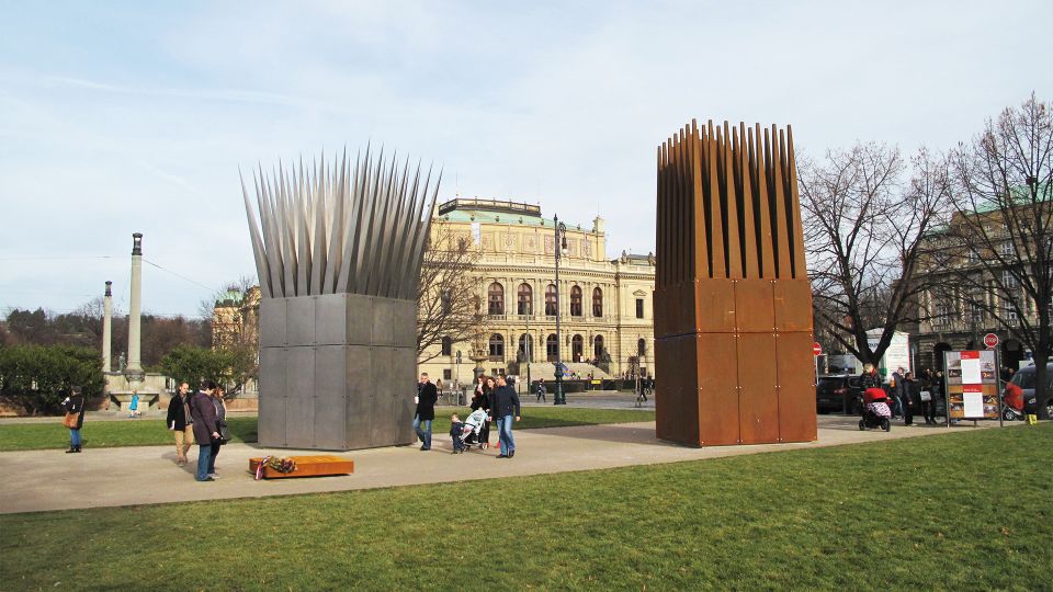 Prague: Old Town and Classical Concert Tour - Jewish Quarter Stories: Why This Route Feels More Human