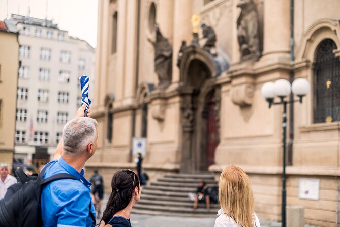 Prague Old Town and Jewish Quarter 90 minutes Guided Tour - Timing and walking rhythm: 1 hour 30 minutes that stays doable