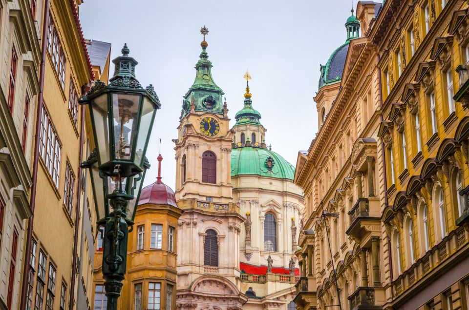 Prague: Old Town Highlights Private Guided Walking Tour - The 4-Hour Option Adds St Nicholas Church and Lesser Town Momentum