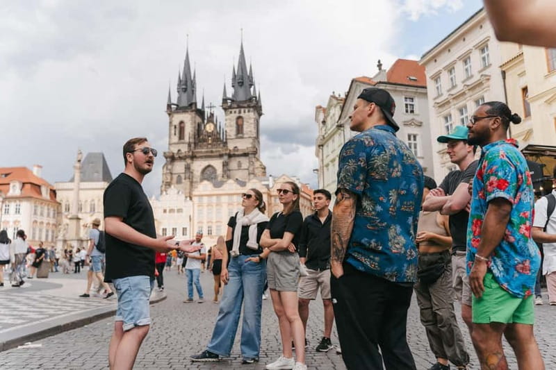 Prague: Old Town, Prague Castle & River Cruise Day Tour - Key points worth planning for