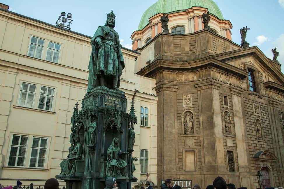 Prague: Prague Castle & Charles Bridge – guided tour in German - Key Highlights You’ll Actually Feel on the Walk
