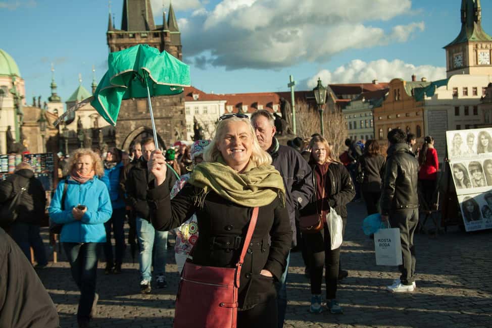 Prague: Prague Castle & Charles Bridge – guided tour in German - Where You Start: Křižovnické náměstí Under Charles IV
