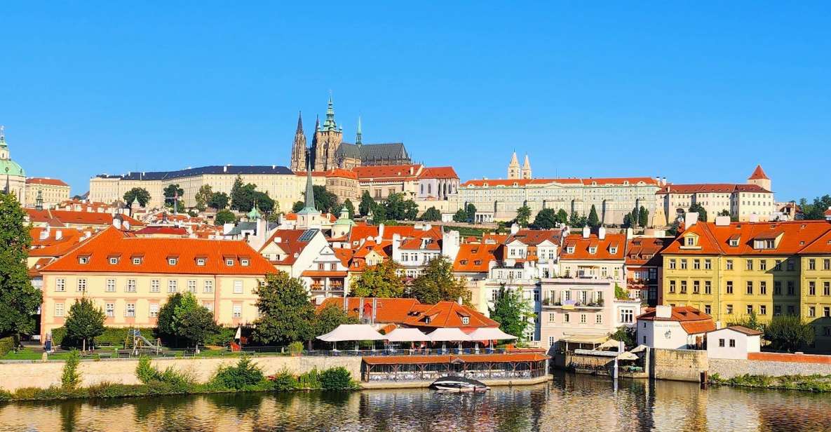 Prague: Prague Castle Private Walking Tour - Old Royal Palace: where rulers lived and decisions happened