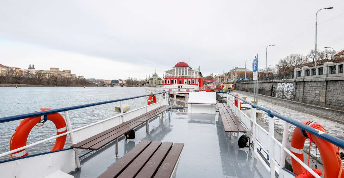 Prague: Private Beer Boat Cruise with Unlimited Beer - The 55-Minute Cruise Route: Castle, Bridges, and River Landmarks