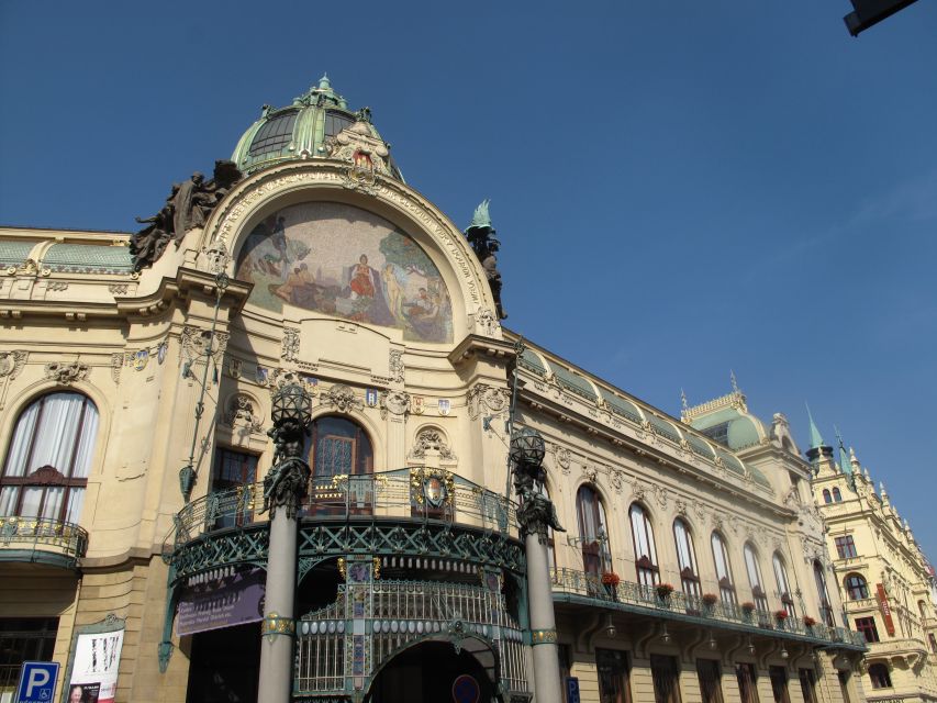 Prague: Private Cubism & Art Nouveau Walking Tour - Why hotel pickup and a private group change the whole experience