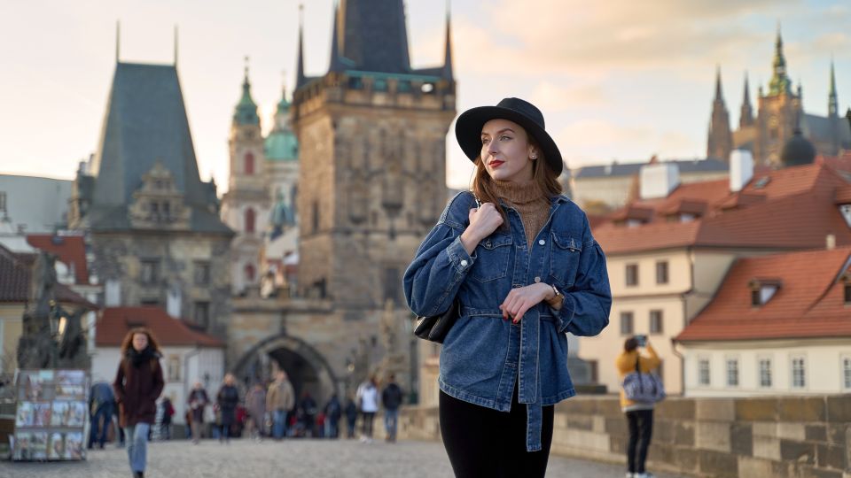 Prague: Professional Photoshoot at Charles Bridge - Accessibility and language: practical details that matter