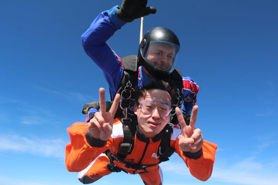 Prague: Tandem Skydiving 14,000ft over Prague with Transfers - Price and Value: What $319 Really Buys (and What Costs Extra)