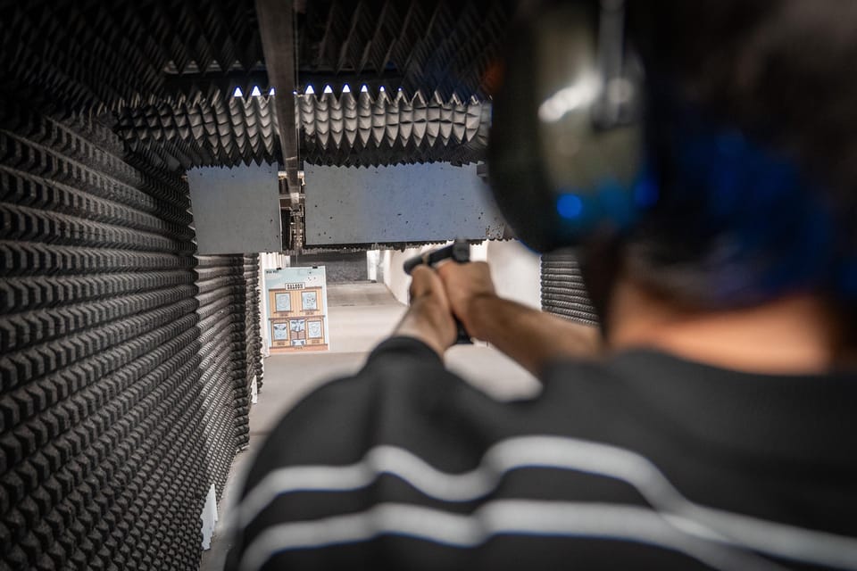 Prague: Target Gun Shooting Experience with Hotel Pickup - Indoor shooting in Prague with hotel pickup: what you’re really signing up for