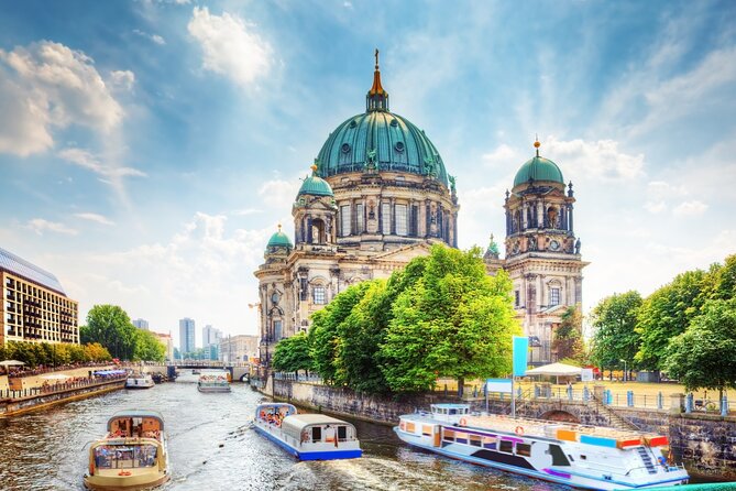 Prague to Berlin - private transfer with 2 hours of sightseeing - Dresden: a smart stop for walkers, eaters, and first-timers