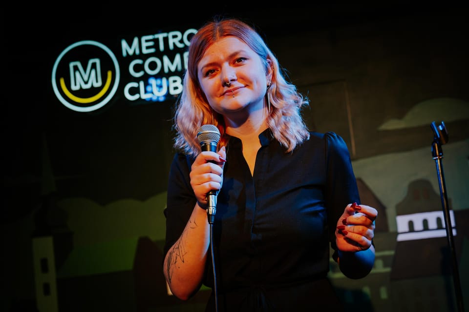 Prague: Tuesday Stand-Up Comedy in English - Metro Comedy Club in Prague 1: An easy night out near Charles Bridge