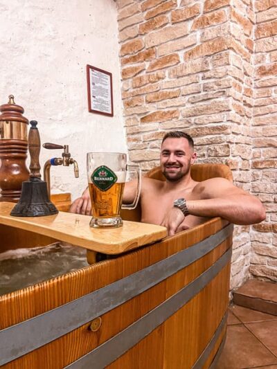 Prague: Ungelt Bernard Beer Spa with Beer & Optional Massage - Your Private Beer Bath: What Happens Once You’re Seated