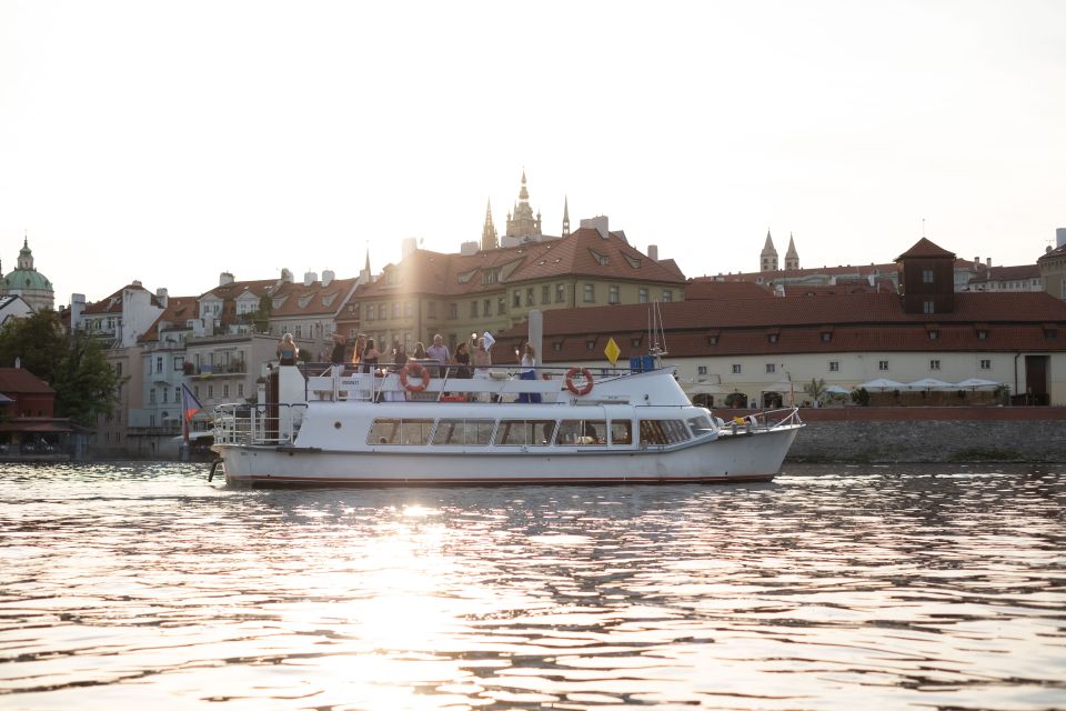 Prague: Vltava River Private Boat Party with Drinks - Meeting at U Bukanýra: Getting on the Boat Without Stress