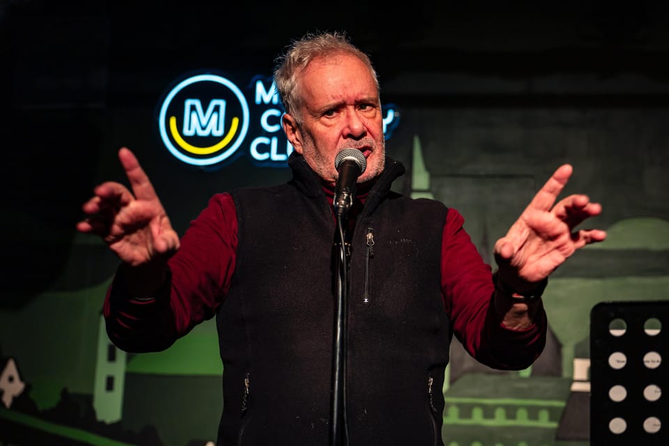 Prague: Wednesday Stand-Up Comedy in English - The 7:30 Sign-Up Moment: How to Get on Stage
