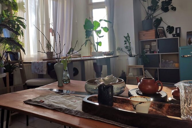 Private Authentic Tea Experience in Prague - Meeting point, timing, and how to plan your Prague afternoon