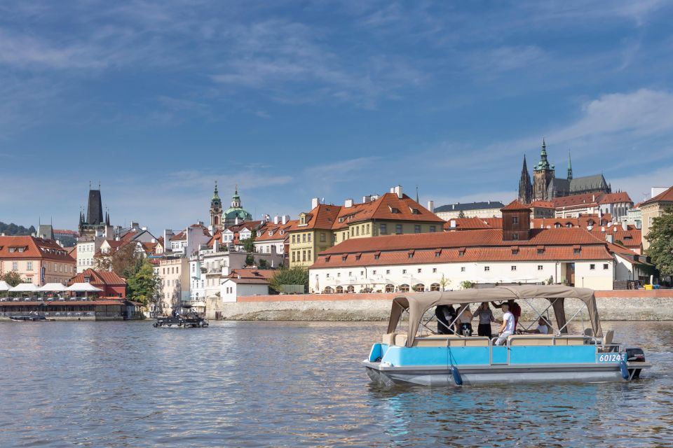 Private Boat Cruise With Unlimited Prosecco - Unlimited Prosecco plus a live captain who keeps the vibe easy