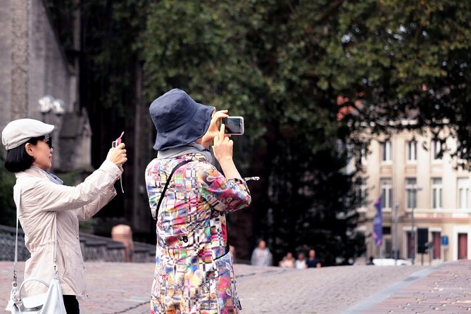 Private Car Transfer from Prague to Budapest with 2 Hour Stop - English-speaking expectations: confirm before you go