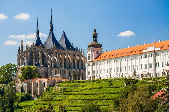 Private Day Trip to Kutna Hora From Prague by car - Private Pickup, Wi-Fi, and the Driver Role You Should Expect