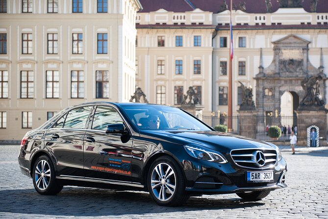 Private Departure Transfer: Prague Airport - The Car Choice: Sedan, Minivan, or Minibus for Your Group Size