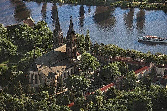 Private Half-Day Sightseeing Tour in Prague - Wenceslas Square and Municipal House: City Center in a Quick Glance