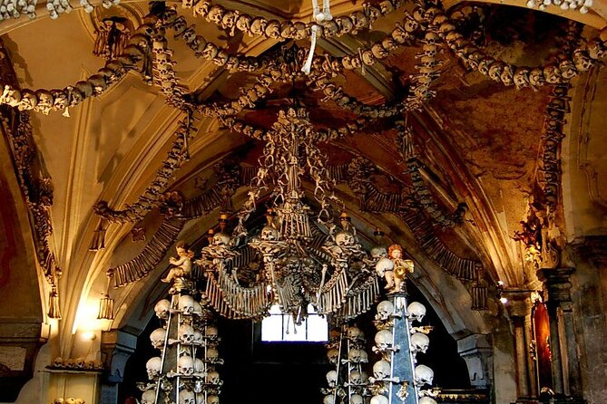 Private Half Day Trip from Prague to Bone Church - The guide makes a difference (and here, it’s personal)