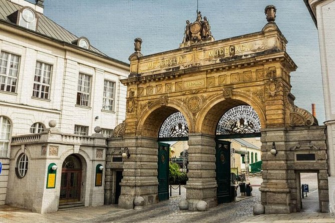 Private Pilsner brewery and Pilsen tour from Prague All-Inclusive - Lunch in a traditional beerhouse: what’s included and why that stops matters