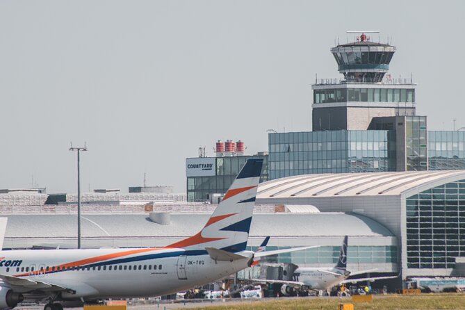 Private Prague Airport Departure Transfer - Driver and Pickup: How You Avoid the Most Common Mistake