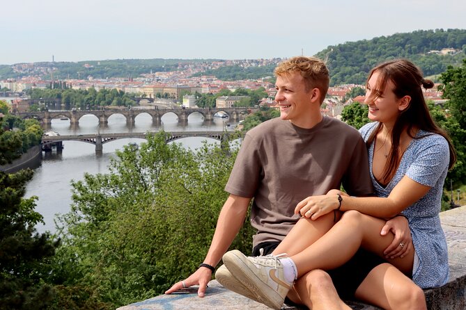 Private Prague Photoshoot for Individuals, Couples and Families - Waldstein Palace Gardens: Peacocks, Murals, and a Break From the Crowds